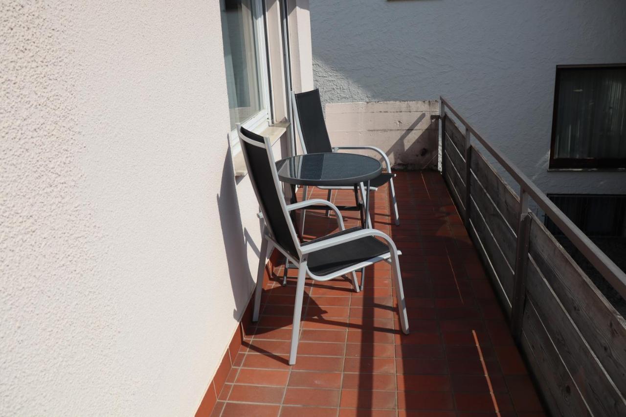 Haus Im Garten Köngen Exteriör bild